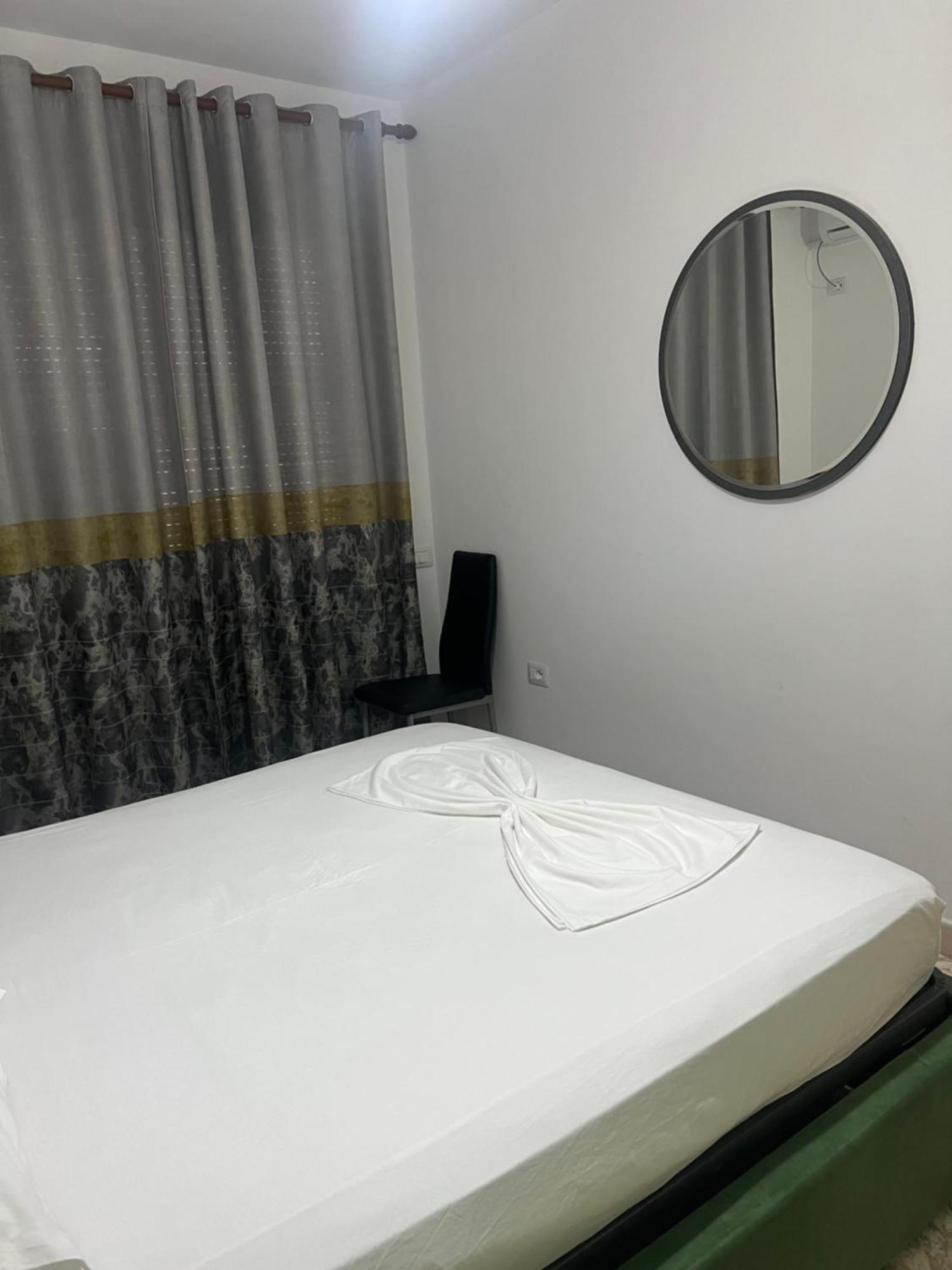 Ferienwohnung Martin Ferraj Riviera Vlorë Exterior foto