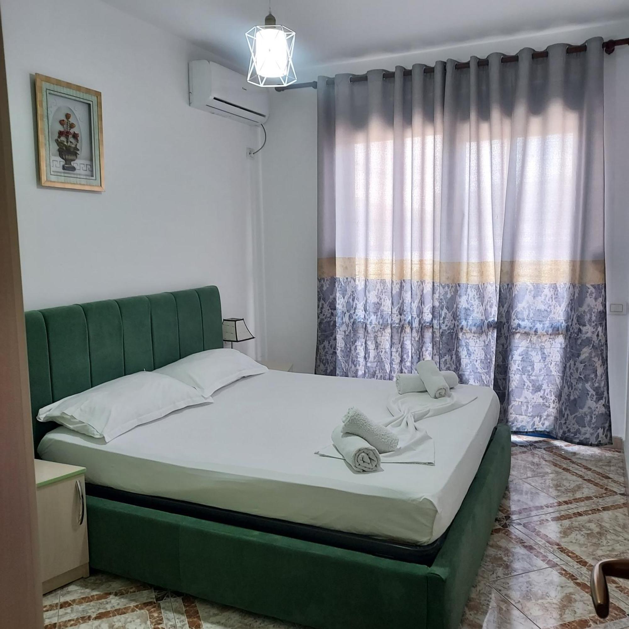 Ferienwohnung Martin Ferraj Riviera Vlorë Exterior foto