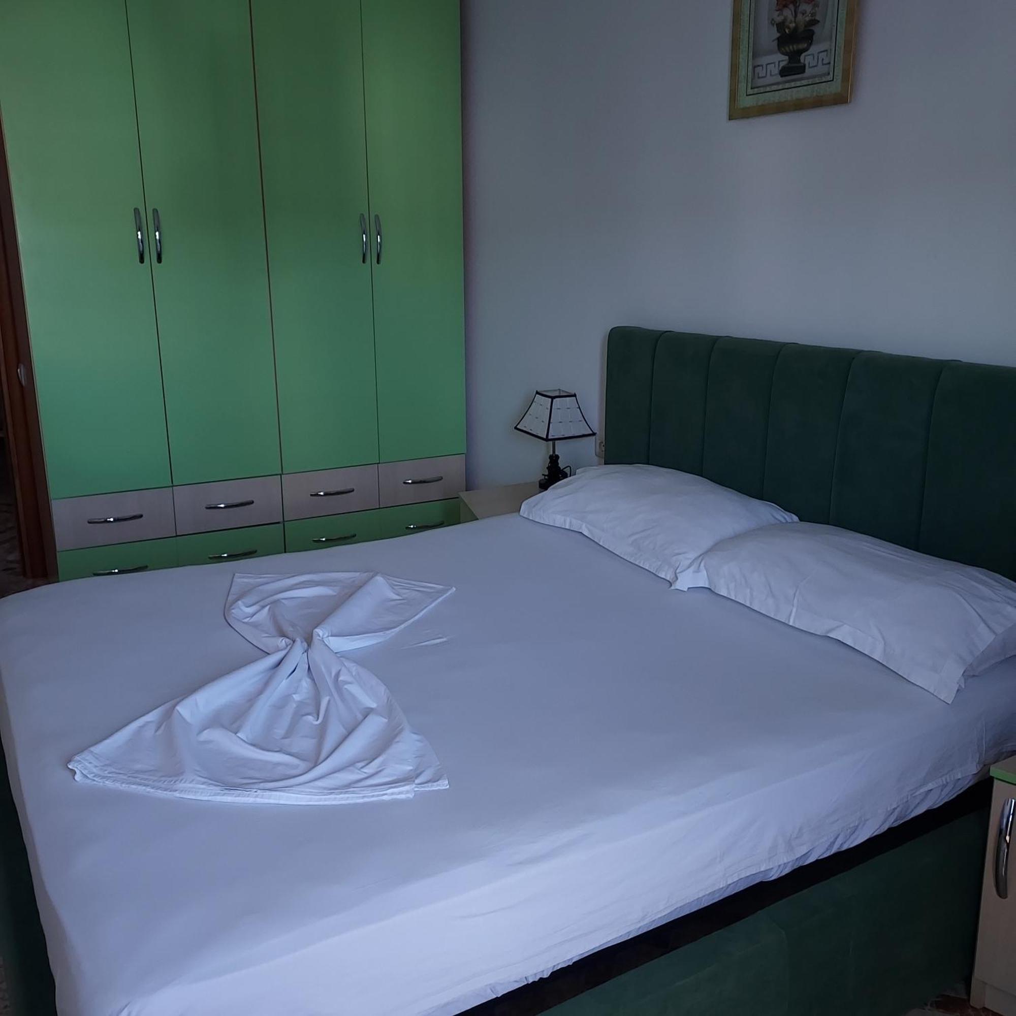 Ferienwohnung Martin Ferraj Riviera Vlorë Exterior foto